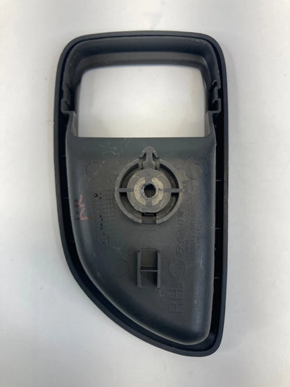 10-13 KIA SOUL REAR RIGHT SIDE INNER DOOR HANDLE COVER BEZEL TRIM 82611-2K100