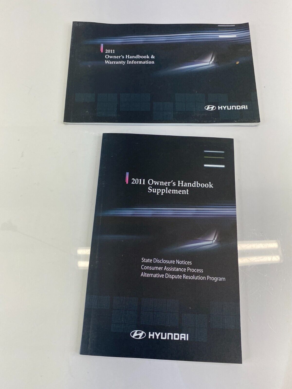 2011 Hyundai Sonata Owners Manual Information Guide Book Set w / Case OEM