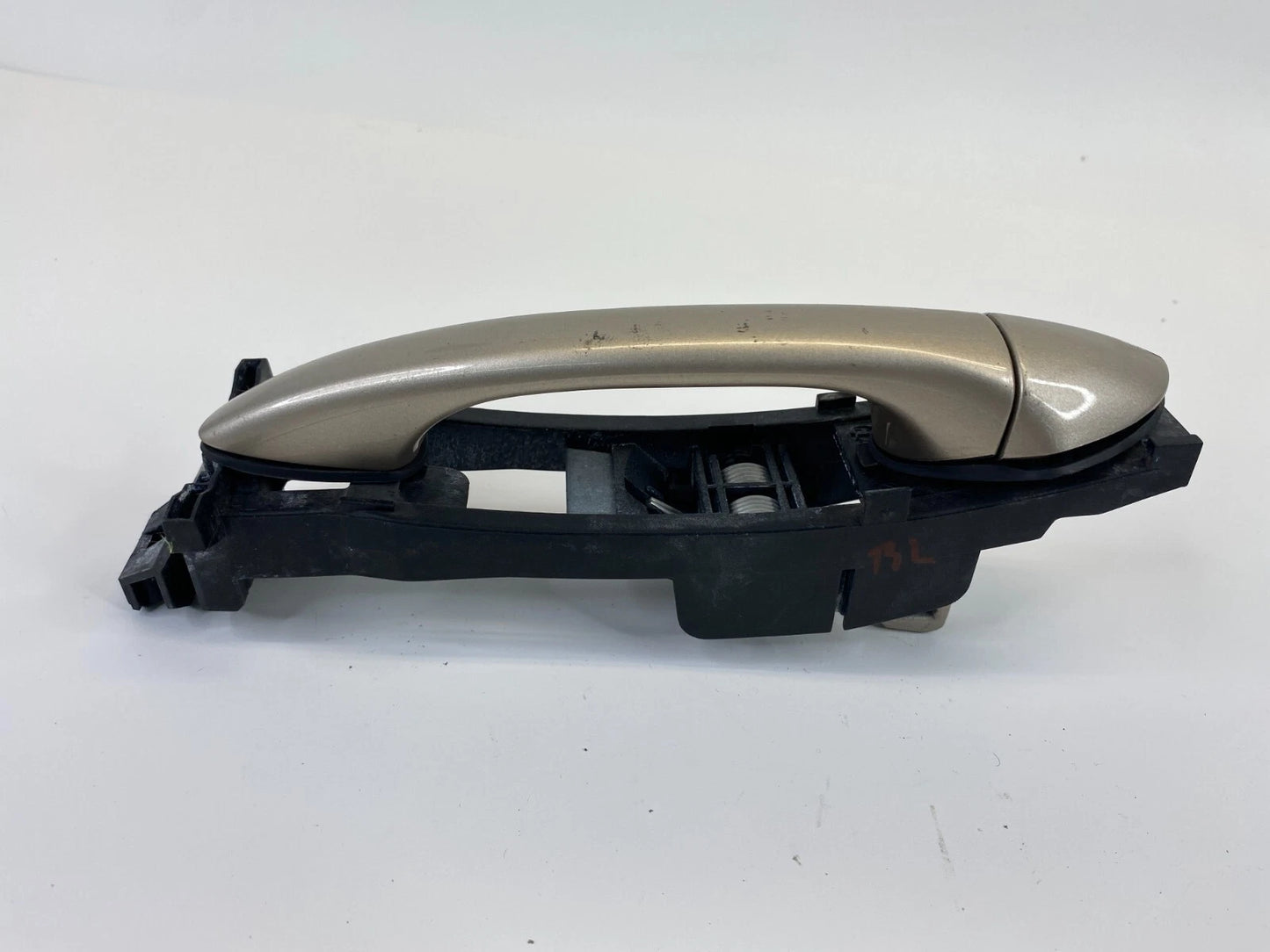 2003-2009 MERCEDES-BENZ E500 REAR LEFT SIDE EXTERIOR OUTER DOOR HANDLE OEM