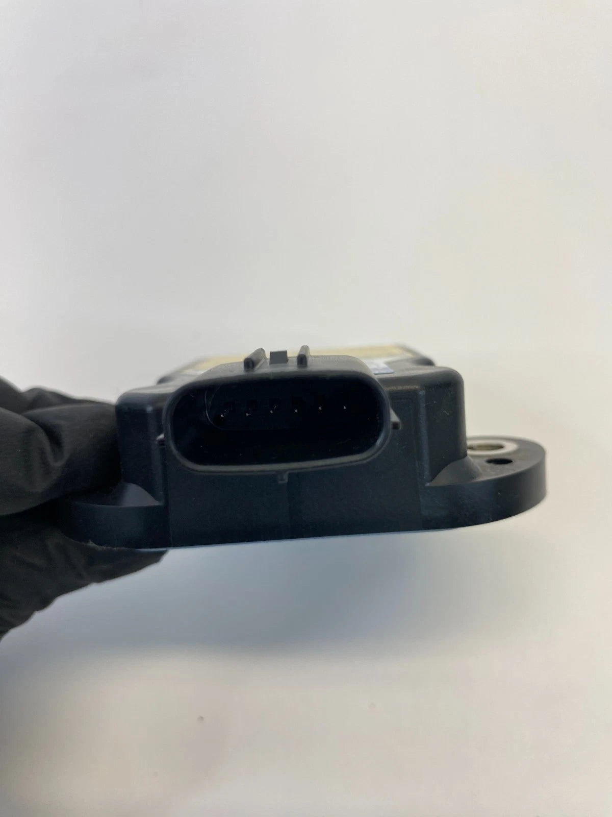 2011-2013 TOYOTA YARIS YAW RATE SENSOR STABILITY CONTROL 89183-48030 OEM