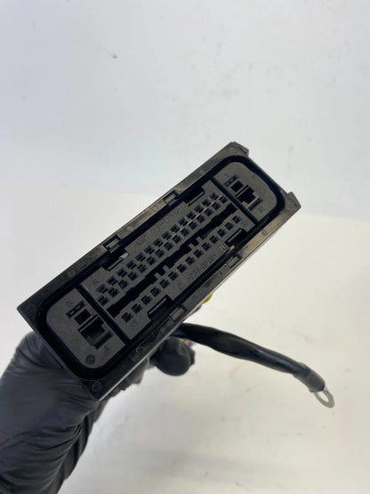 2002-2005 BMW 325I 2.5L A/T RWD ABS ANTI LOCK BRAKE PUMP CONNECTOR OEM