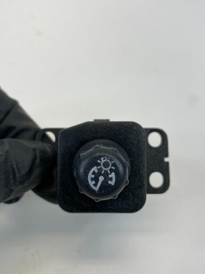 04-08 Pontiac Grand Prix Dash Interior Dimmer Light Control Switch 10409618 OEM