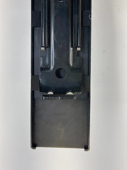 08 09 10 11 FORD FOCUS SEDAN FRONT RIGHT SEAT BELT HEIGHT ADJUSTMENT 34005613