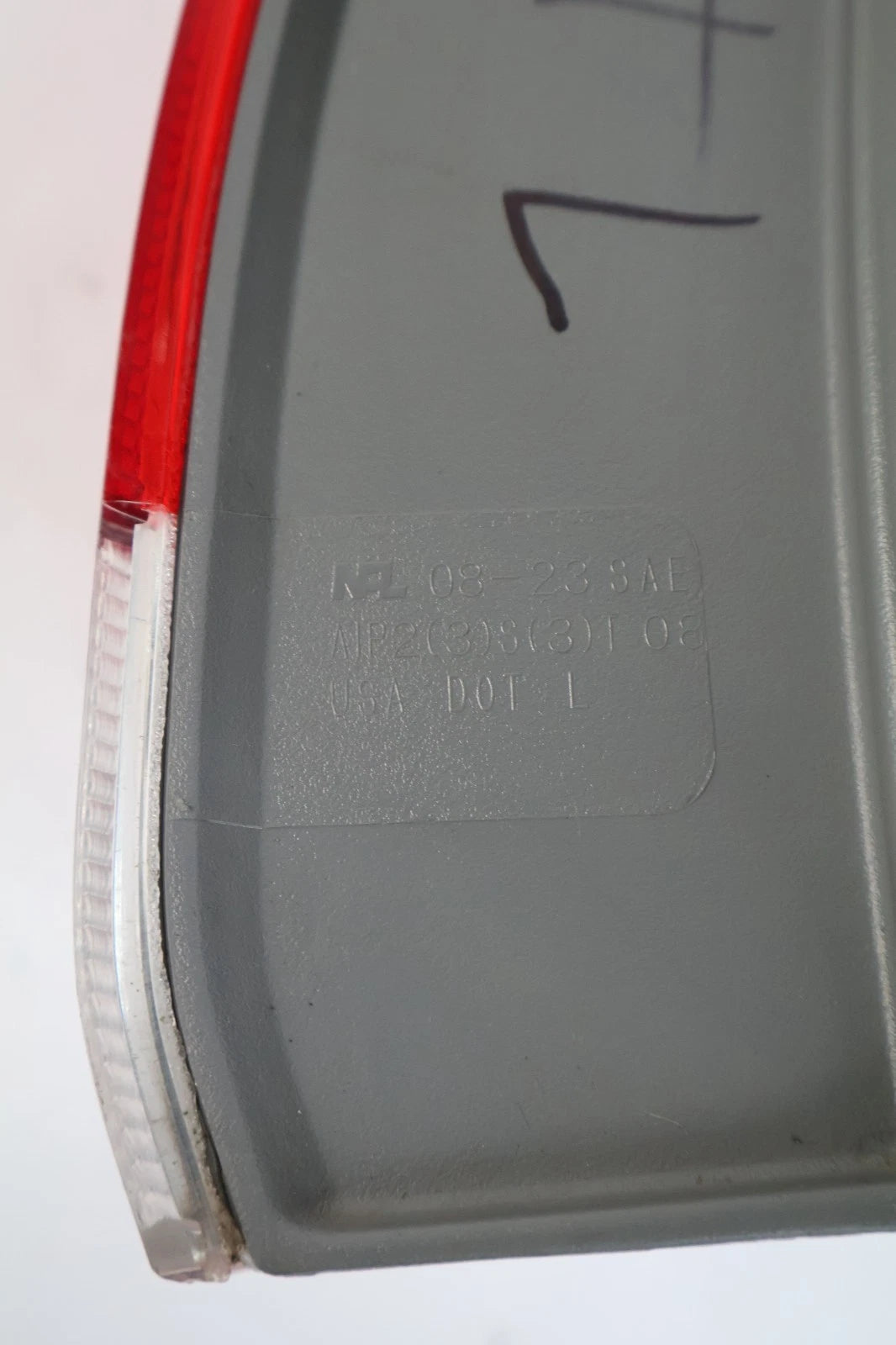 2011-2014 TOYOTA SIENNA REAR LEFT DRIVER OUTER LED TAILLIGHT TAILLAMP OEM