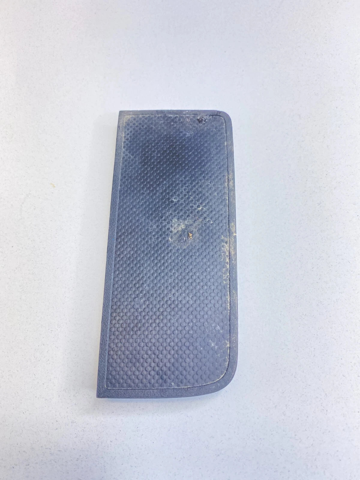 03-07 HONDA ACCORD REAR RIGHT DOOR POCKET INSERT RUBBER MAT 83705-SDA-A010-M1