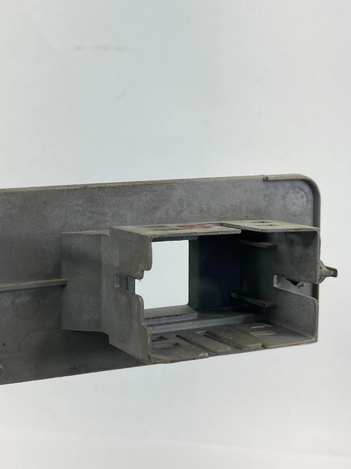 2007-2009 LINCOLN MKZ FRONT RIGHT PASSENGER WINDOW SWITCH BEZEL OEM 6H6354240A40
