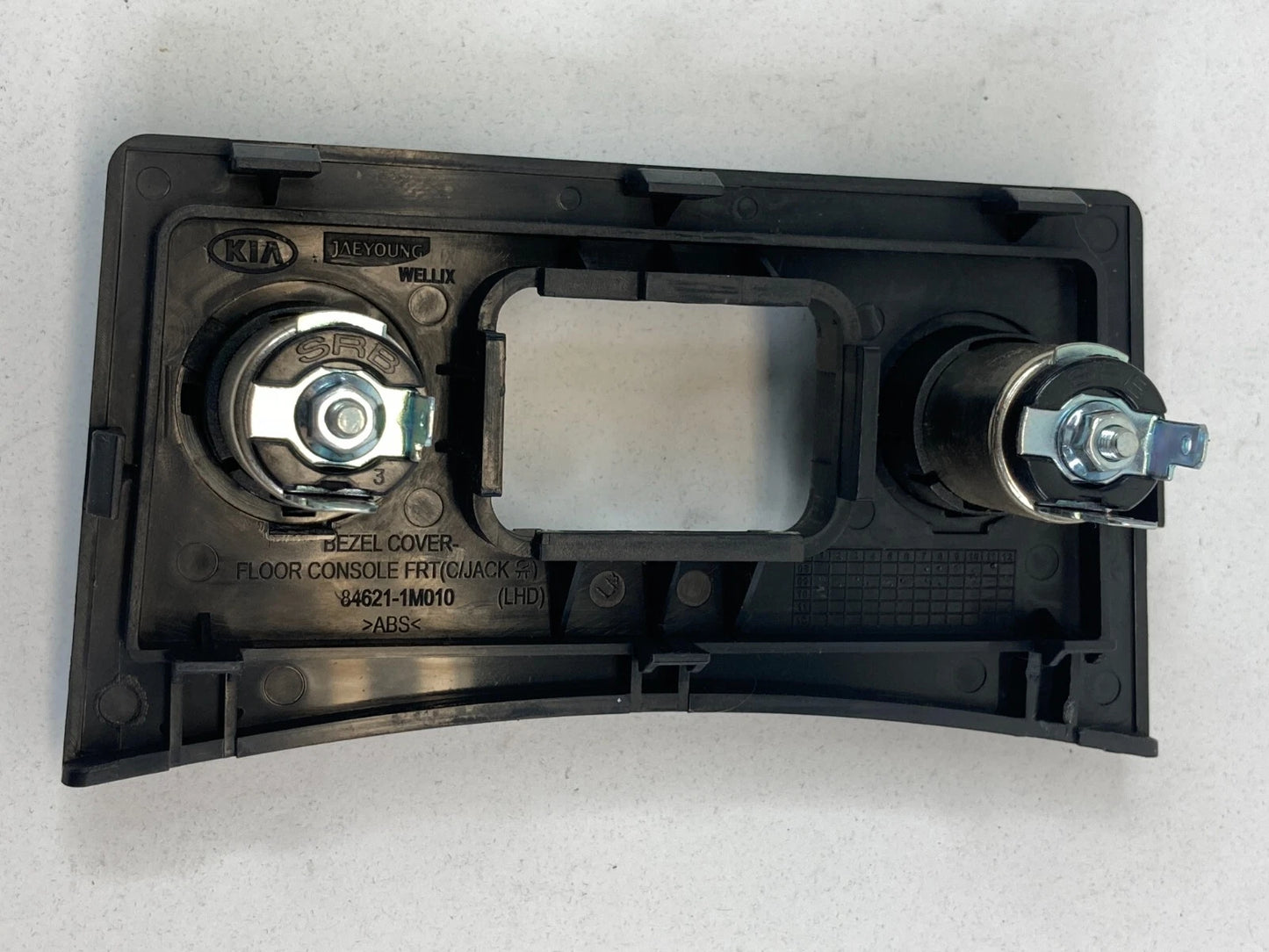 2010-2013 KIA FORTE CENTER CONSOLE FLOOR CIGARETTE LIGHTER BEZEL 84621-1M010