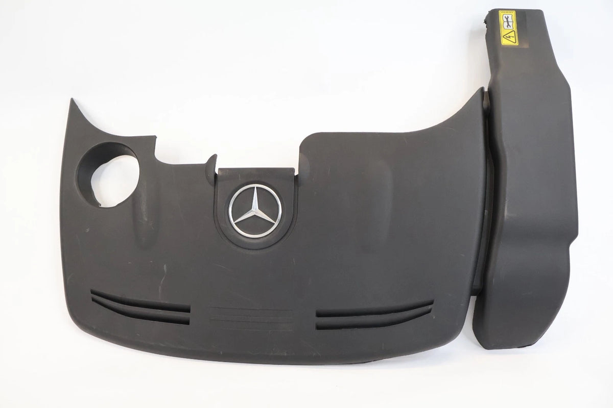 2012-2016 MERCEDES W212 E350 ENGINE MOTOR APPEARANCE COVER TRIM OEM A2760100367