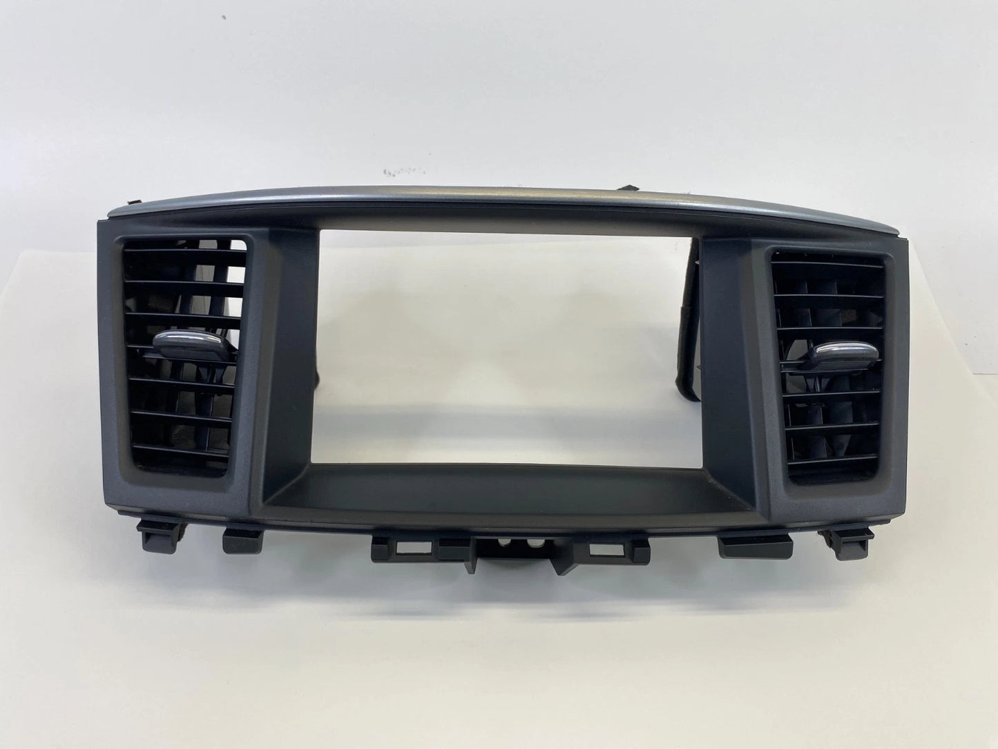 2013 INFINITI JX35 14-15 QX60 CENTER DASH RADIO BEZEL AIR VENT TRIM PANEL OEM