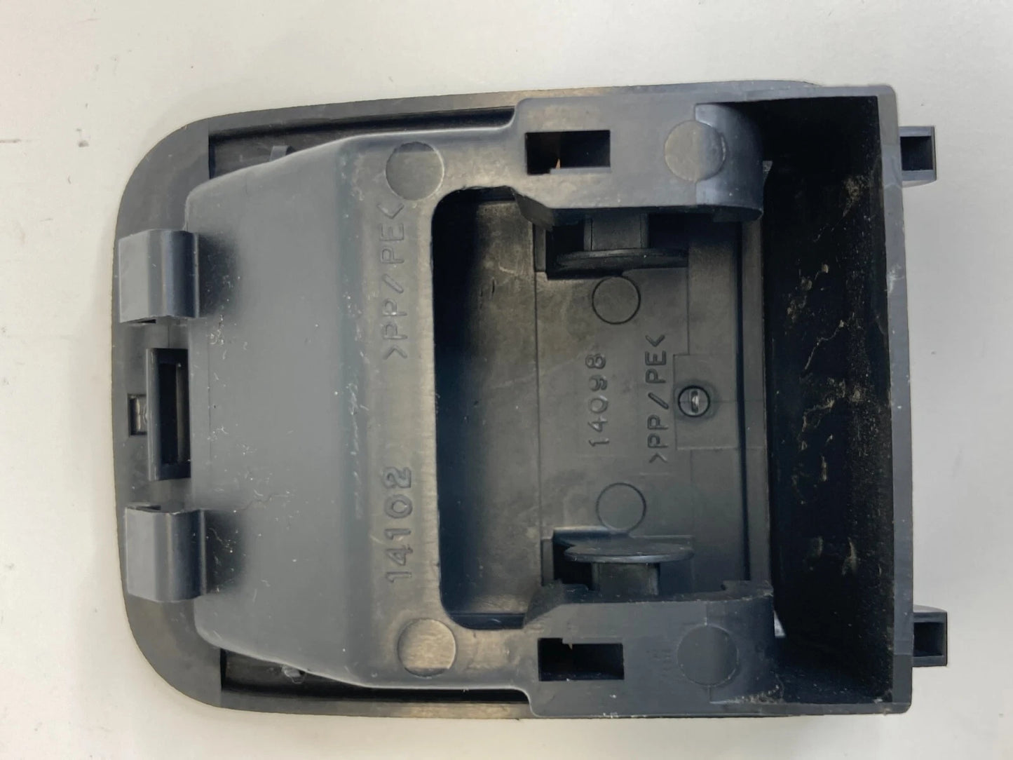 05 06 07 08 09 10 SCION TC REAR BACK SEAT CHILD SEAT ANCHOR HOOK COVER TRIM OEM