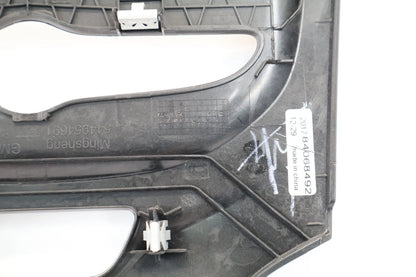 16-19 CHEVROLET CRUZE CENTER DASH RADIO BEZEL TRIM PANEL SURROUND OEM 84068492