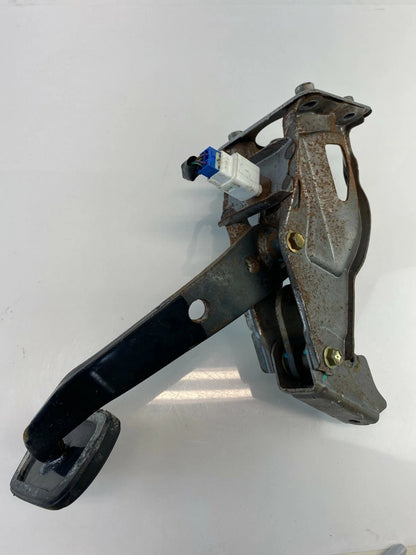 2003-2009 TOYOTA 4RUNNER PARKING EMERGENCY BRAKE PEDAL ASSEMBLY LEVER MOUNT OEM