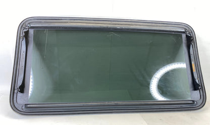 2003-2008 PONTIAC VIBE MATRIX POWER SUNROOF MOONROOF GLASS PANEL OEM