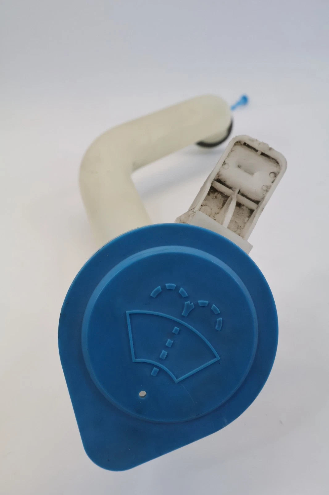 2010-2013 SUZUKI KIZASHI WINDSHIELD WASHER RESERVOIR FILLER NECK W/ CAP OEM