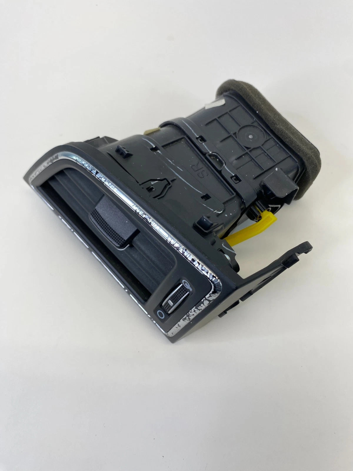 2017 2018 HYUNDAI ELANTRA OUTER DASH RIGHT PASSENGER A/C AIR VENT USA BUILT OEM