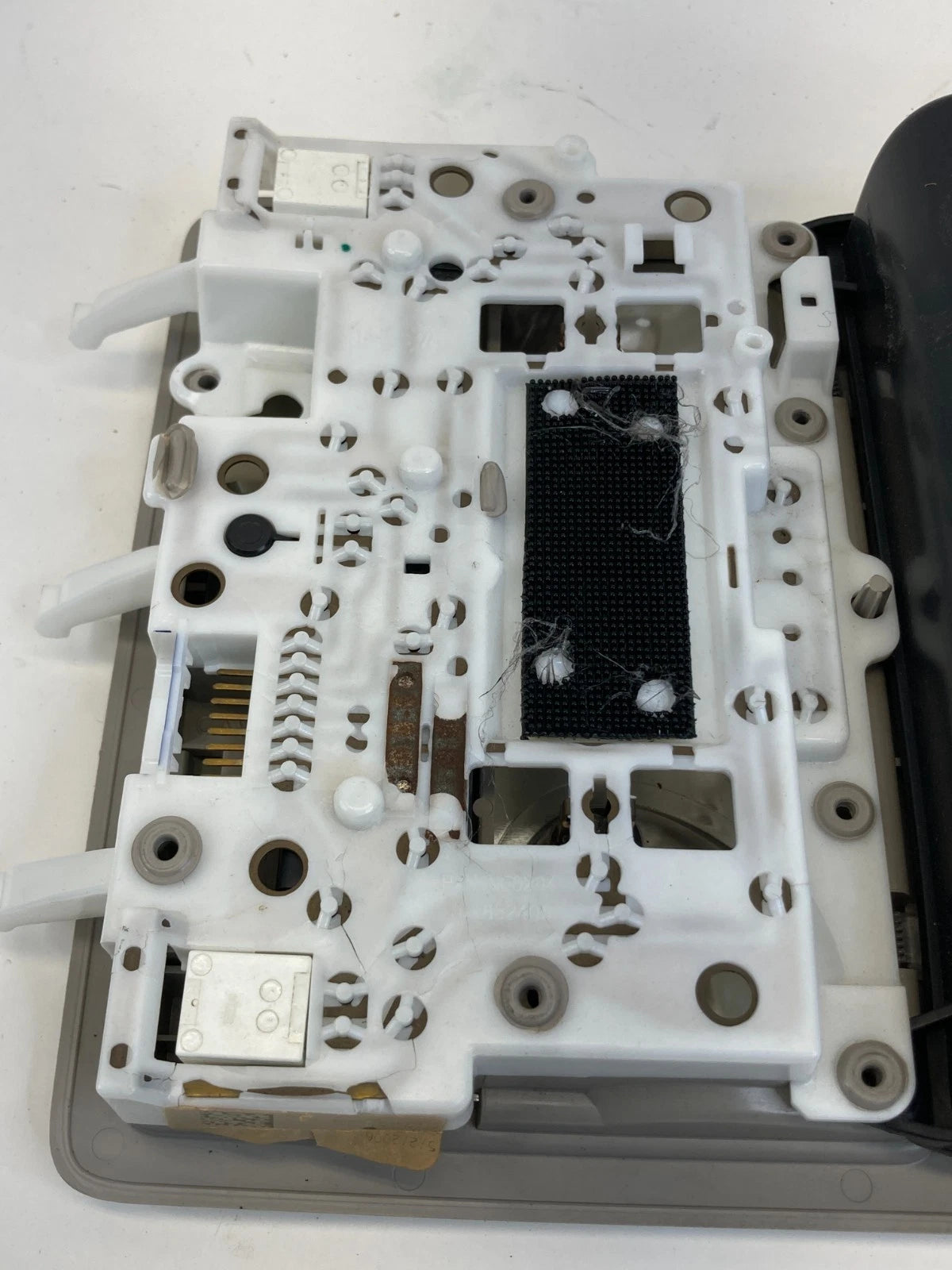 05 06 07 TOYOTA AVALON OVERHEAD CONSOLE DOME MAP LIGHT SUNROOF SWITCH 63650AC050