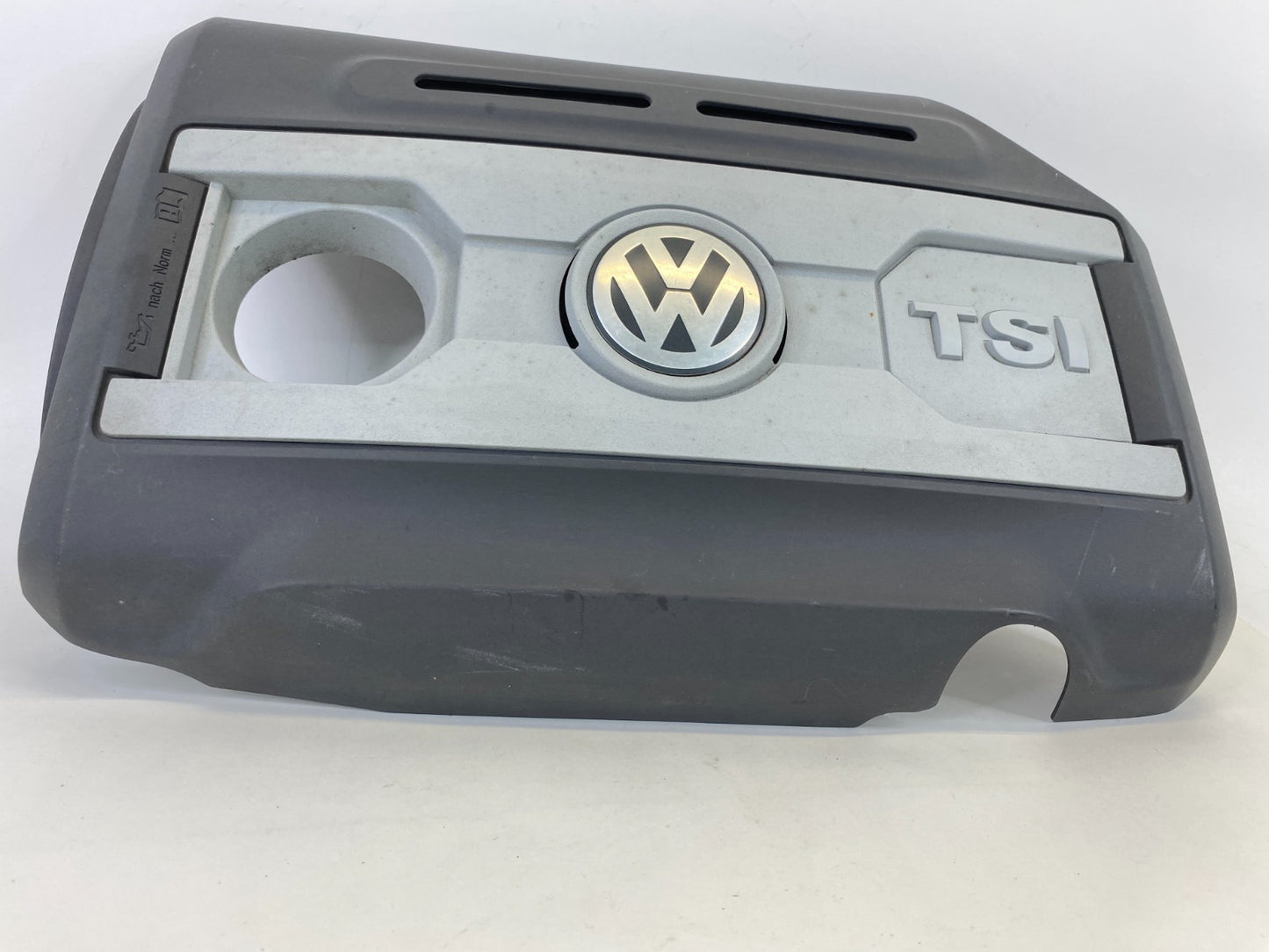 2009-2017 Volkswagen CC 2.0L L4 Automatic Top Engine Appearance Cover Lid
