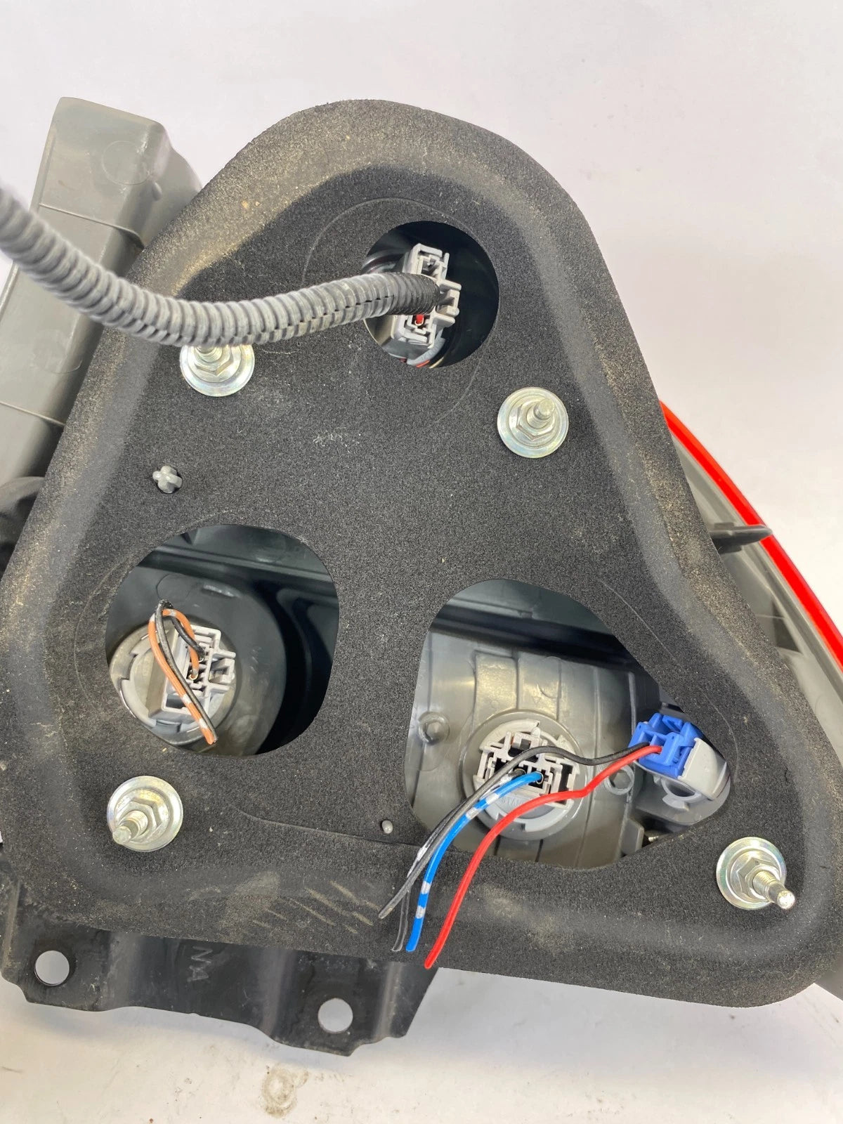 2009 2010 2011 HONDA CIVIC SEDAN LEFT DRIVER OUTER TAILLIGHT TAIL LIGHT OEM