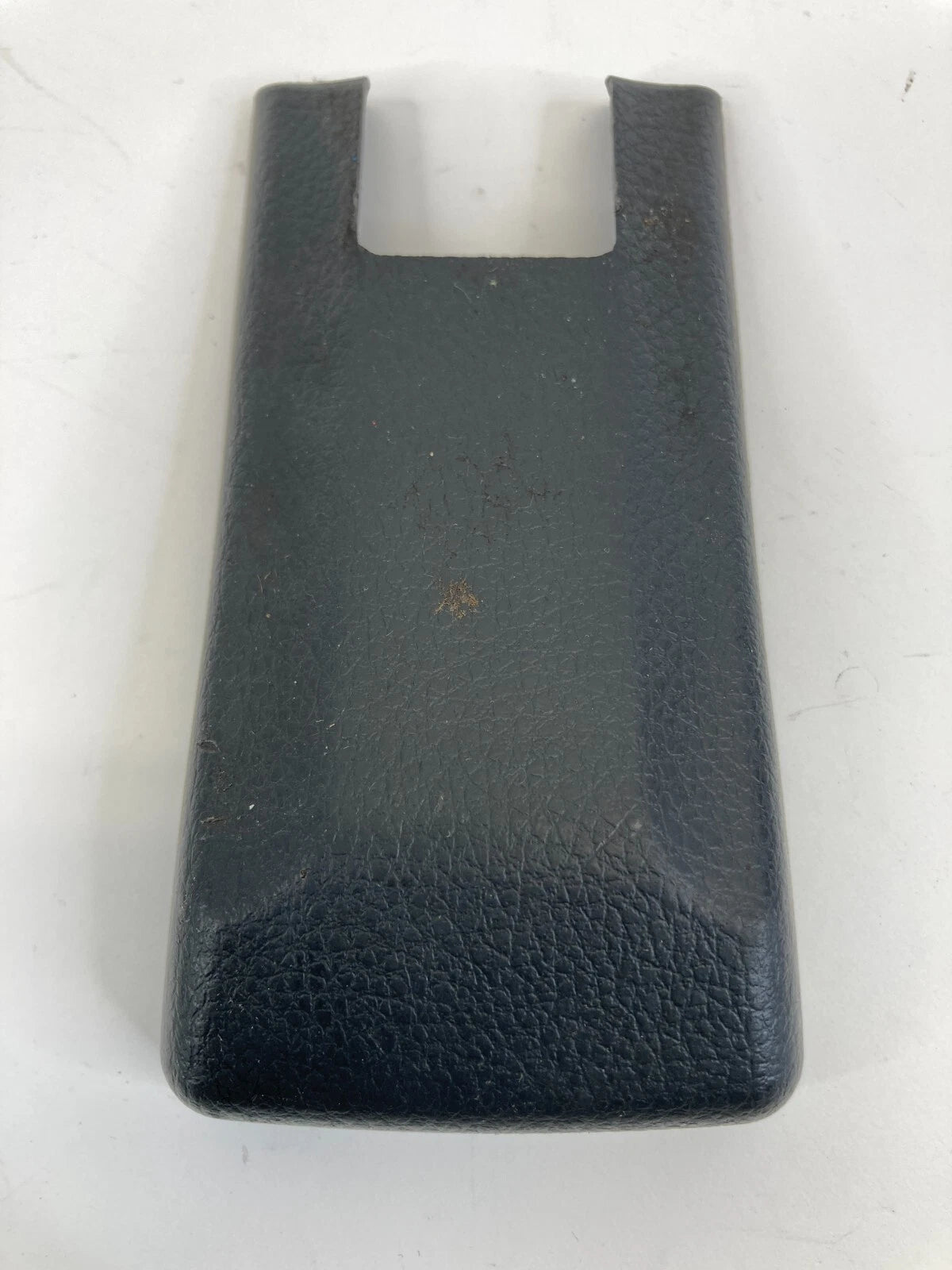 2003-2007 NISSAN MURANO RIGHT SIDE SEAT RAIL TRACK COVER BEZEL TRIM 87507-CA000
