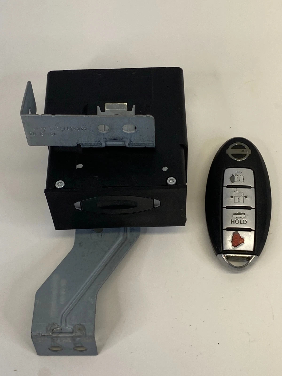 2007-2012 NISSAN ALTIMA START BUTTON IGNITION SWITCH & THEFT LOCKING CARD SLOT