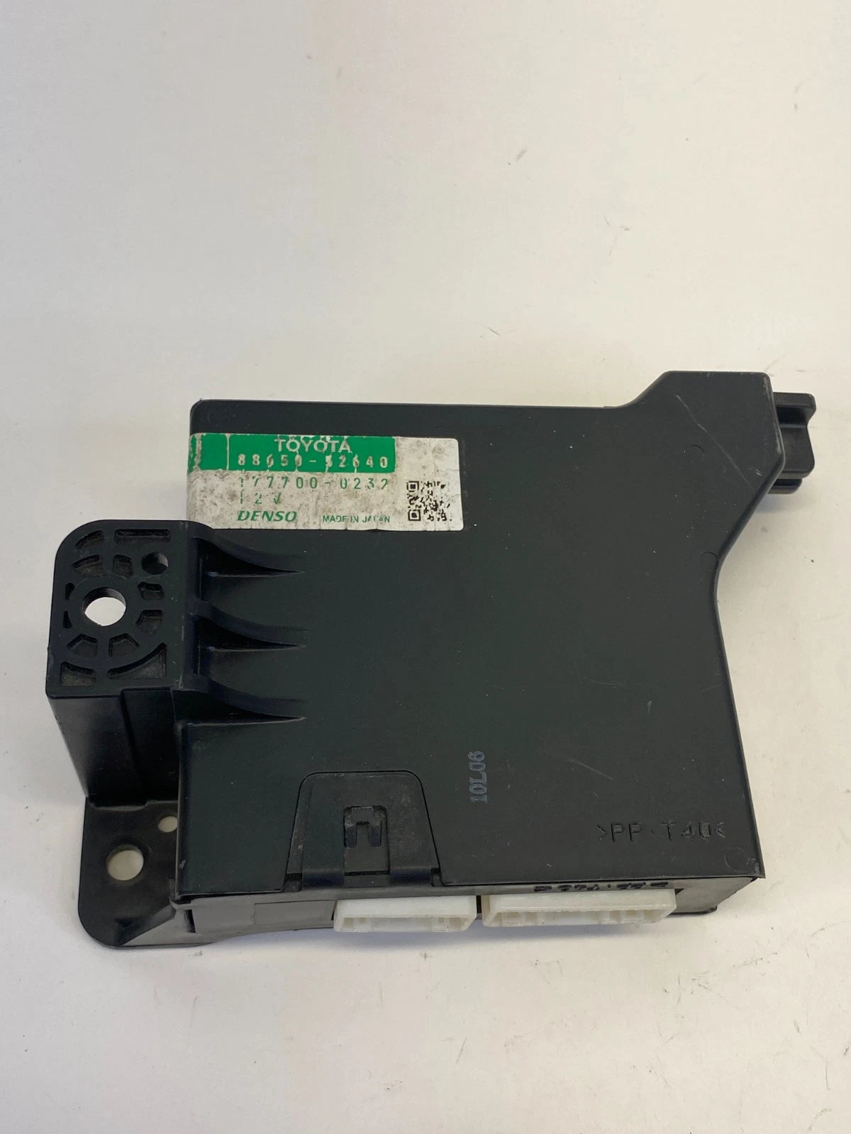 07-12 TOYOTA YARIS 08-14 XD HVAC TEMPERATURE CONTROL MODULE UNIT OEM 88650-52640