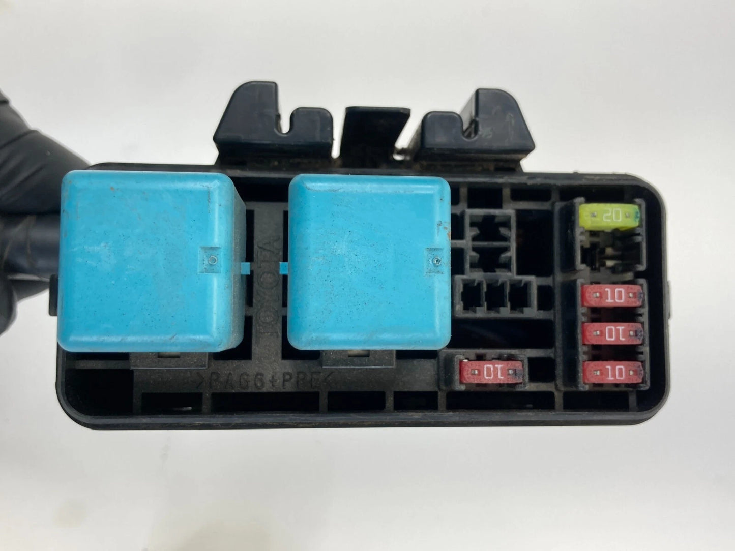 2006-2008 LEXUS RX400H UNDER HOOD SMALL FUSE RELAY BOX OEM FACTORY 90987-04010