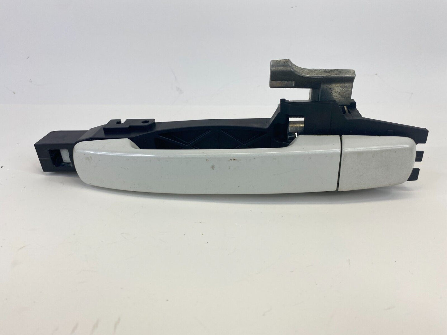 2010 2011 2012 Nissan Sentra Sedan Front Right Exterior Door Handle OEM