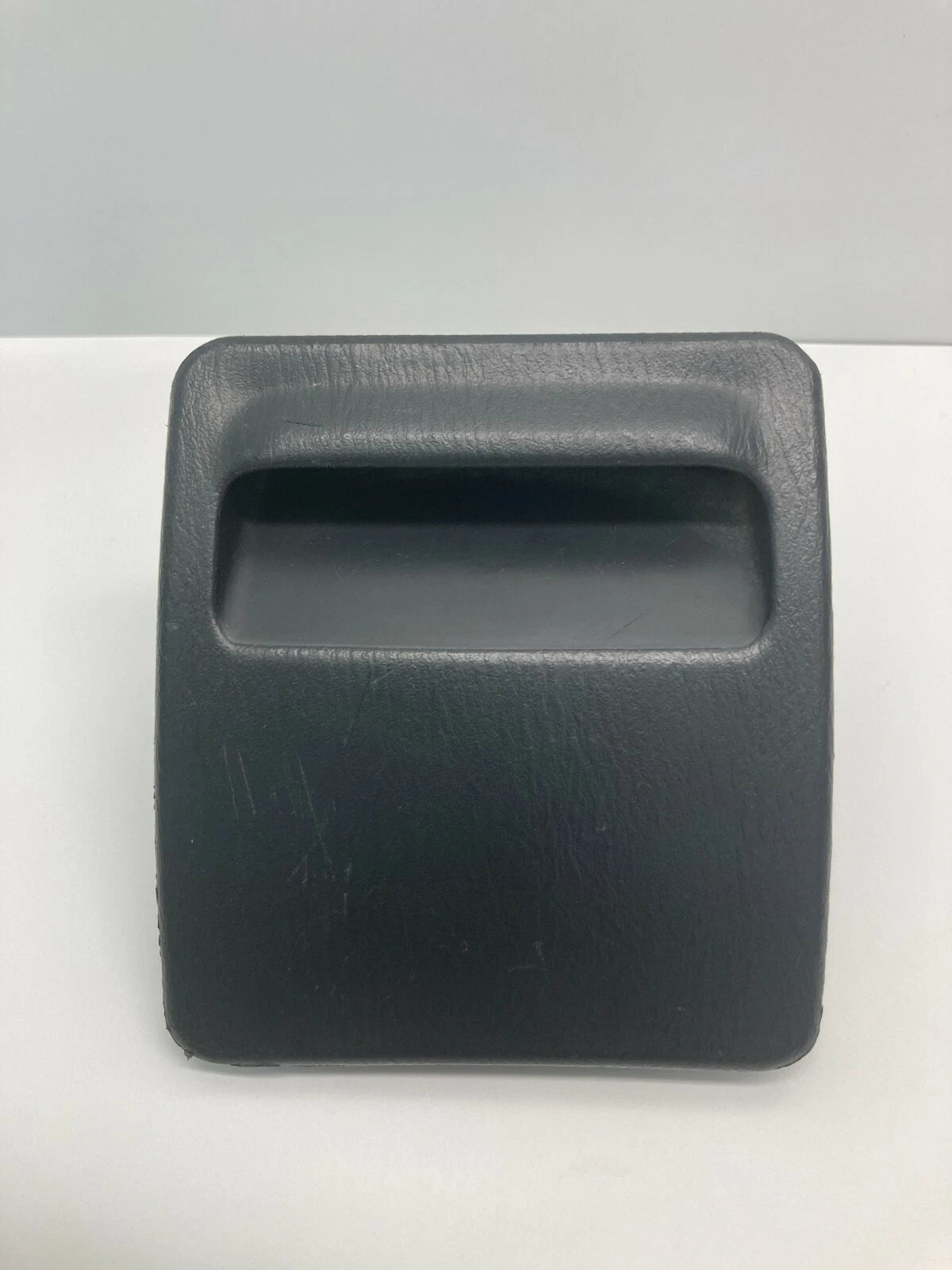 1997 97 SUBARU LEGACY DASH STORAGE COMPARTMENT COIN TRAY FUSE BOX COVER OEM