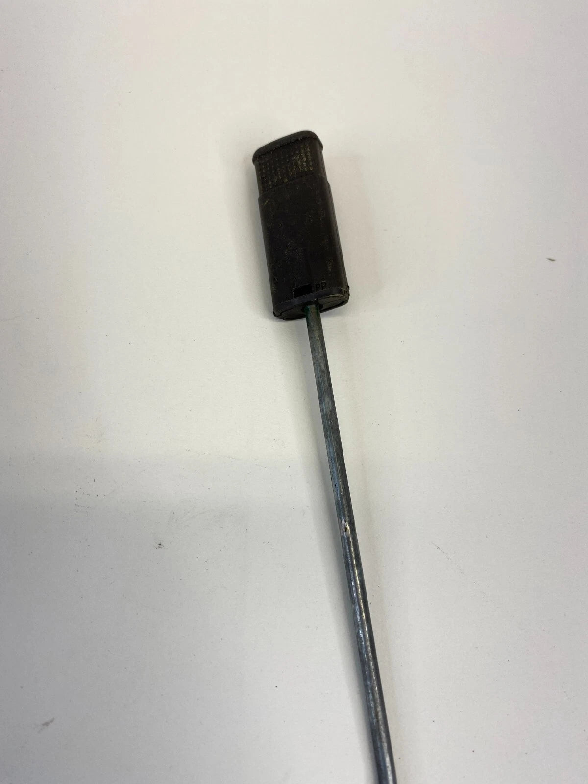 2008-2017 BUICK ENCLAVE PASSENGER SIDE REAR DOOR MANUAL LOCKING ROD OEM