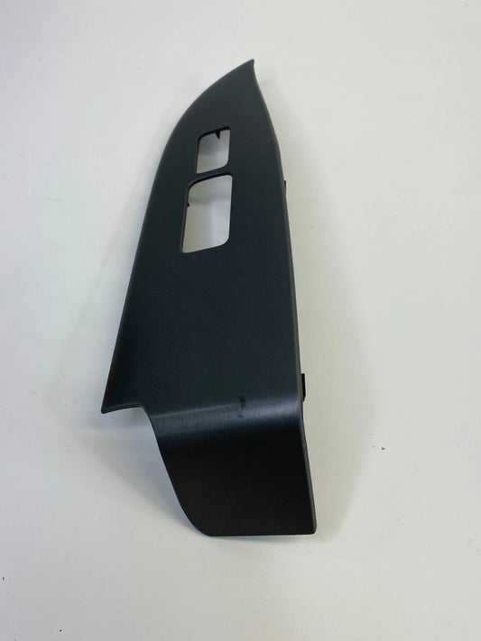 2005-2010 HONDA ODYSSEY FRONT RIGHT SIDE DOOR WINDOW SWITCH BEZEL TRIM