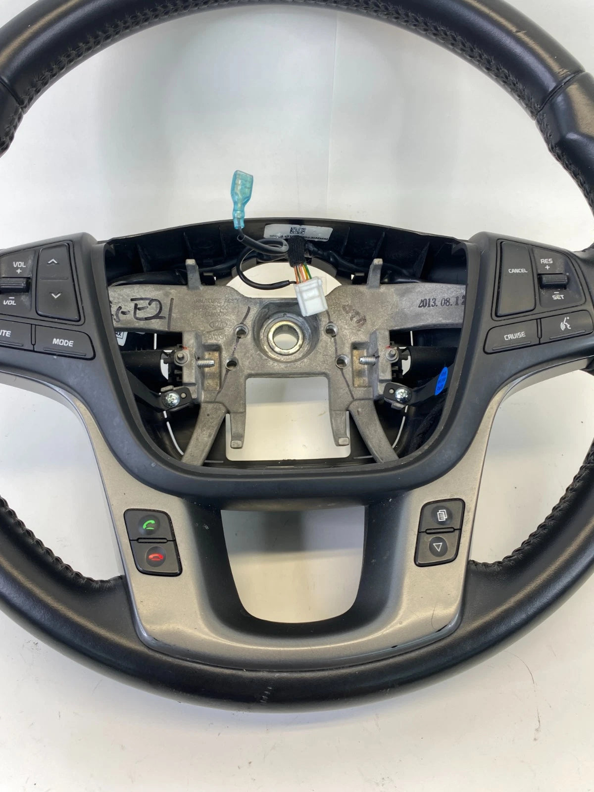 2014 2015 KIA SORENTO STEERING WHEEL W/ MULTIFUNCTIONAL CONTROL SWITCH ASSY OEM