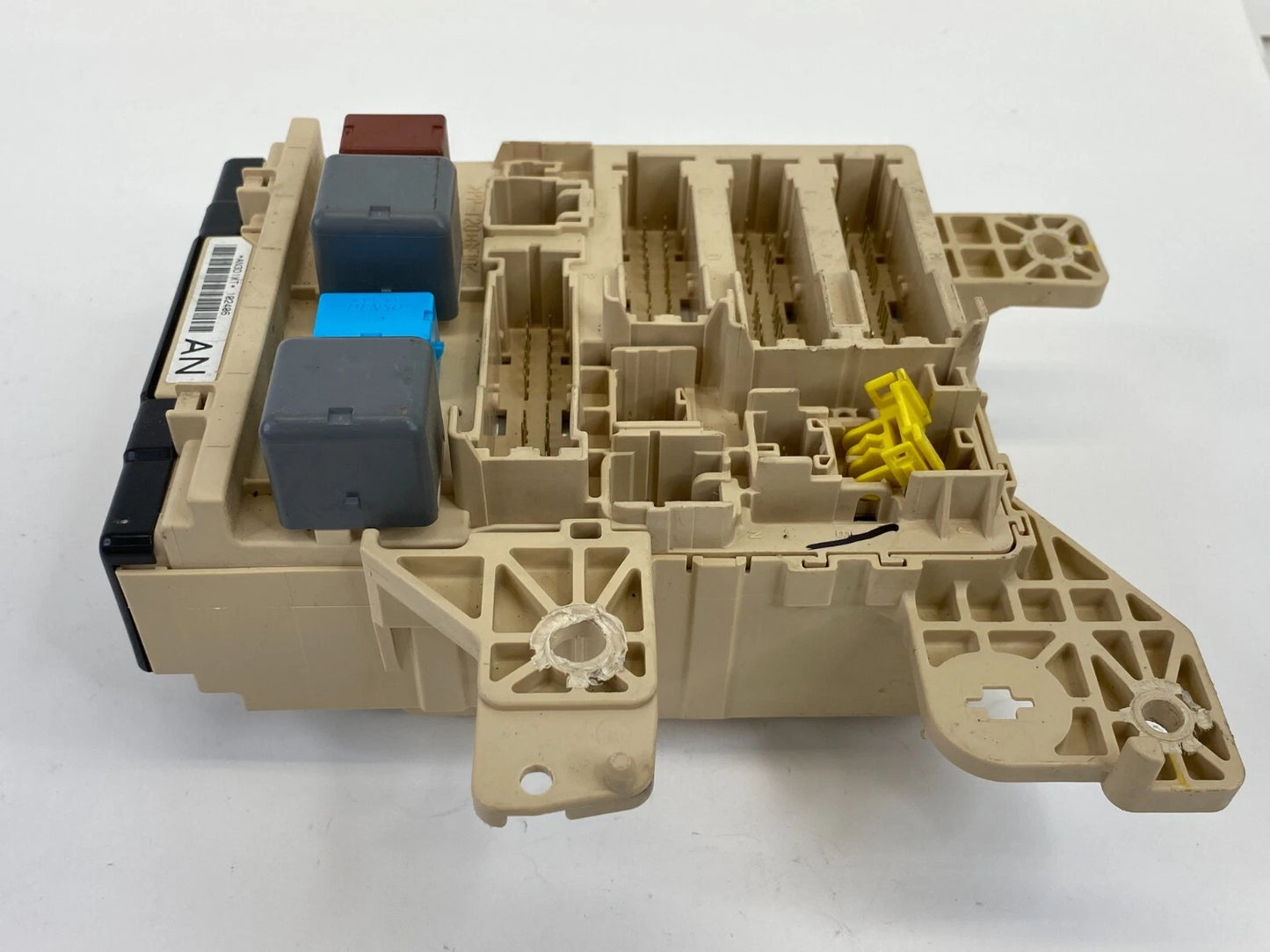 2004-2006 TOYOTA SIENNA 3.3 CABIN INNER DASH FUSE BOX RELAY JUNCTION BLOCK OEM