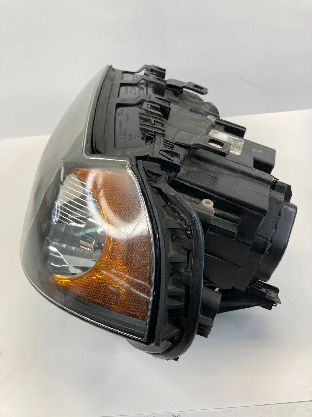 2004-2006 BMW X3 FRONT LEFT DRIVER HEADLIGHT HEADLAMP LAMP HALOGEN 3418423