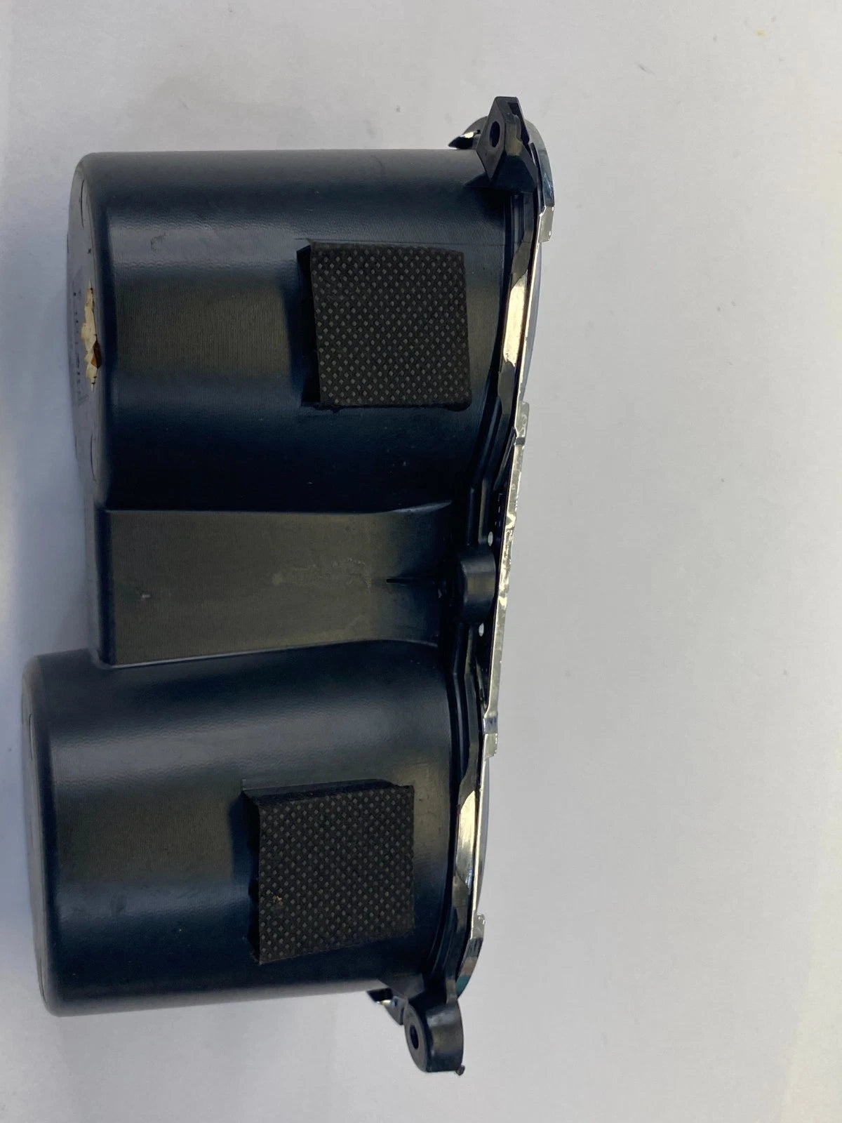 2011-2016 HYUNDAI ELANTRA FRONT CENTER CONSOLE DUAL CUP HOLDER OEM 84621-3X100