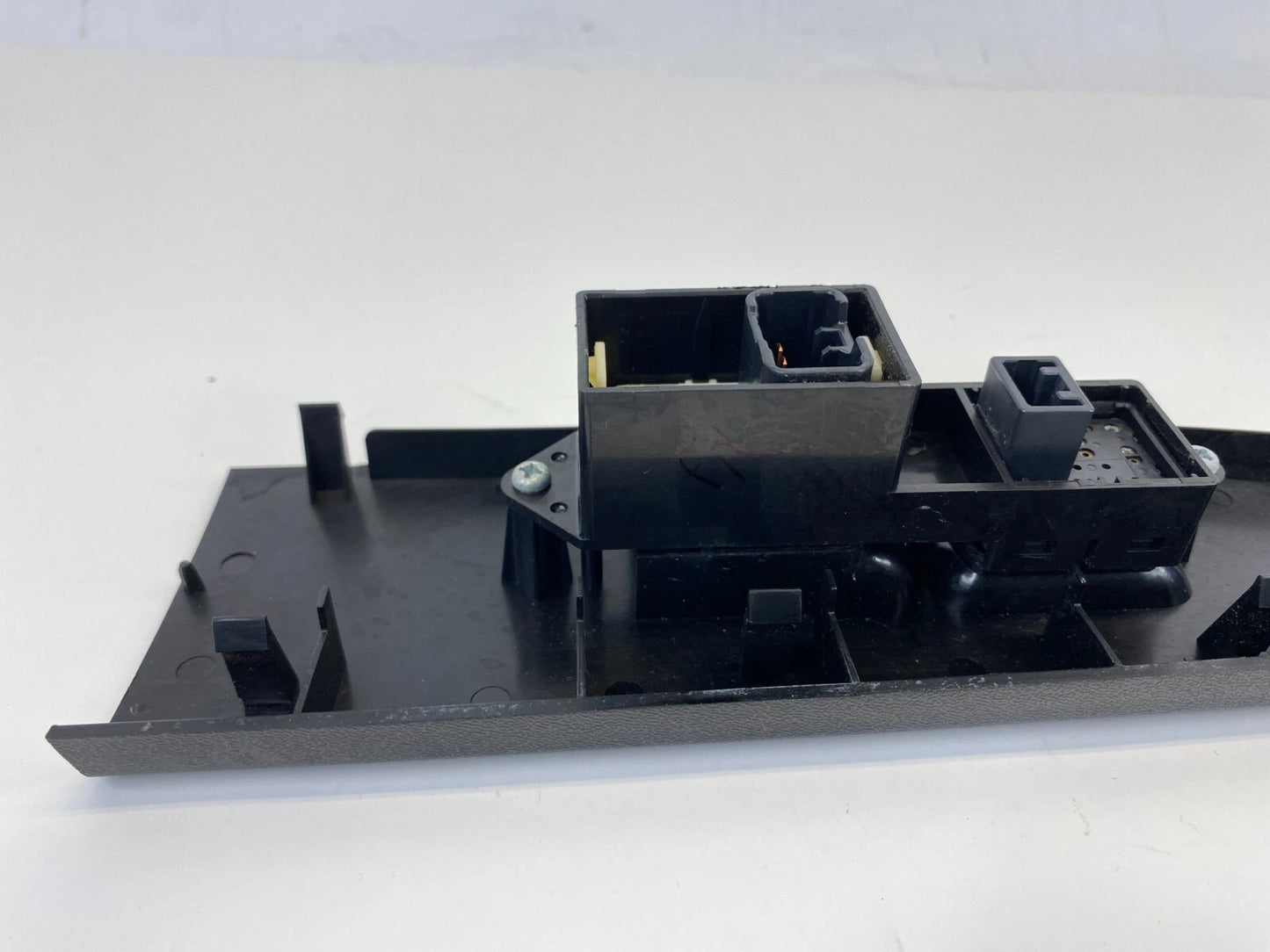 2007-2012 Mitsubishi Galant Front Right Passenger Door Window & Lock Switch OEM