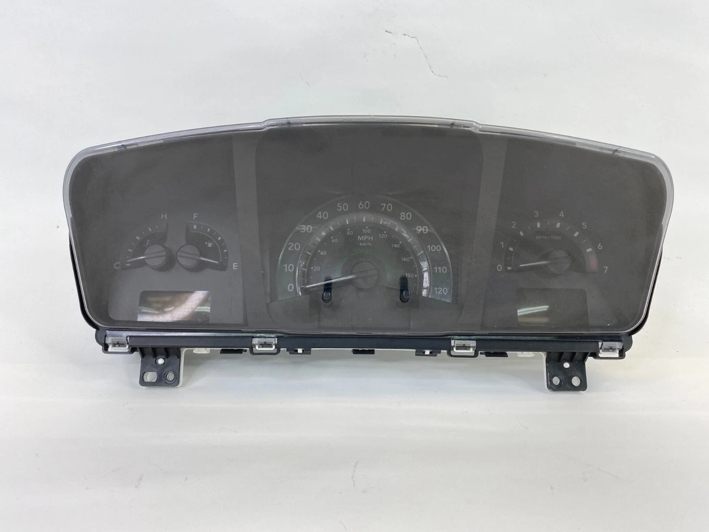 2009 DODGE JOURNEY INSTRUMENT CLUSTER SPEEDOMETER GAUGES 184K MILES 05172539AD