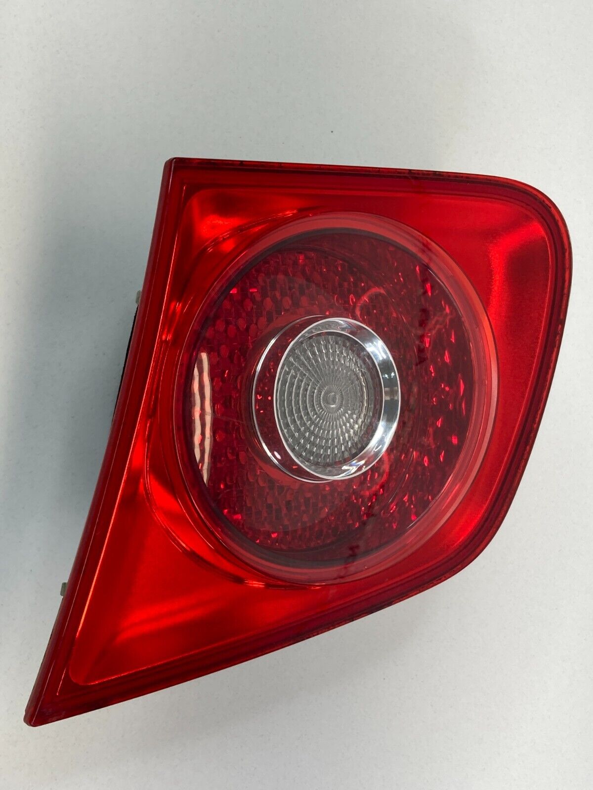 05-07 Volkswagen Jetta Sedan Right Side Tail Light Inner Taillight 1K5-945-094J