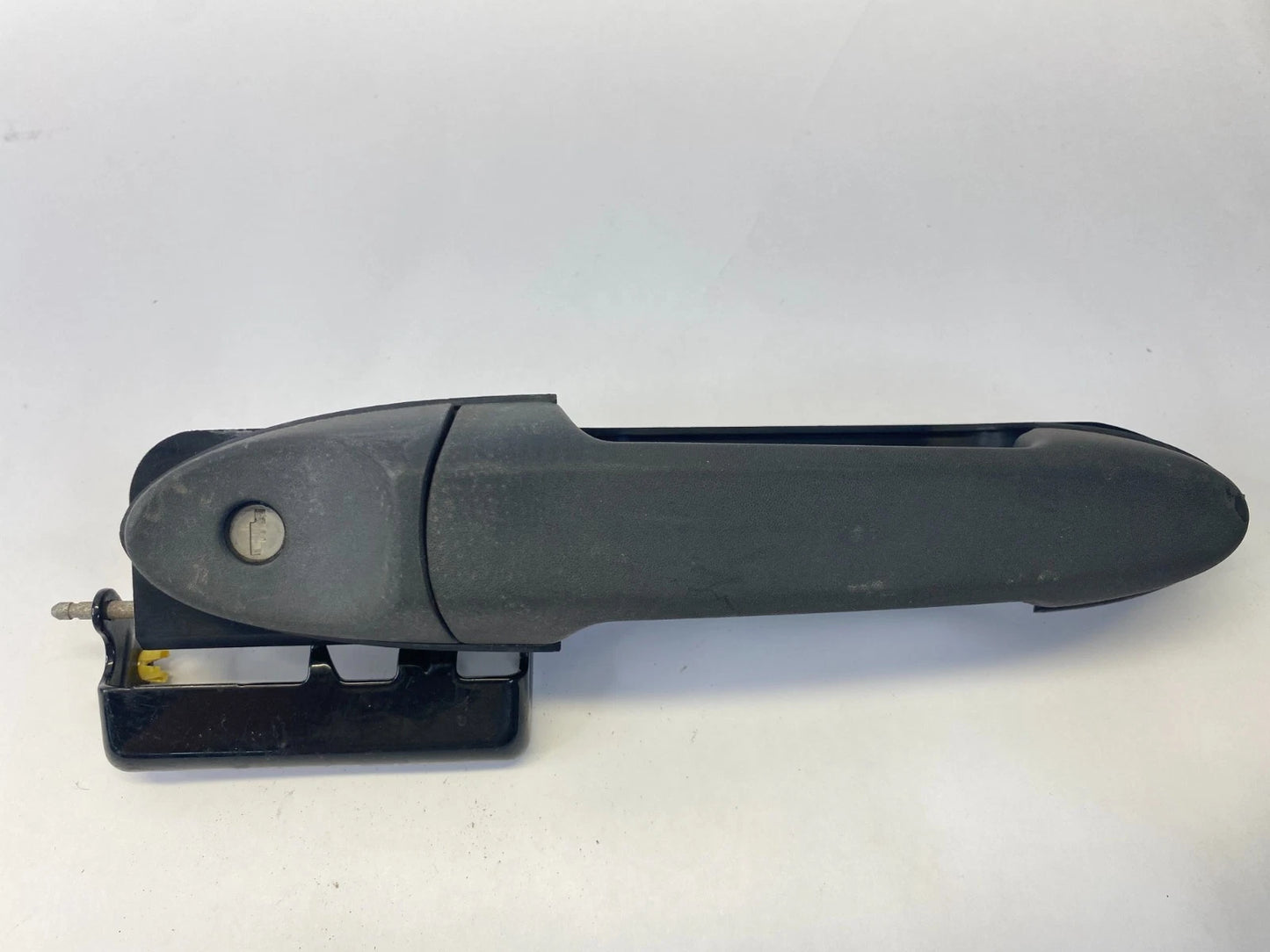 2008-2012 FORD ESCAPE FRONT LEFT DRIVER SIDE EXTERIOR DOOR HANDLE OEM