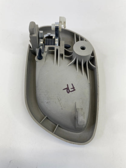 2003-2006 SUZUKI XL-7 FRONT RIGHT PASSENGER INTERIOR DOOR HANDLE OEM