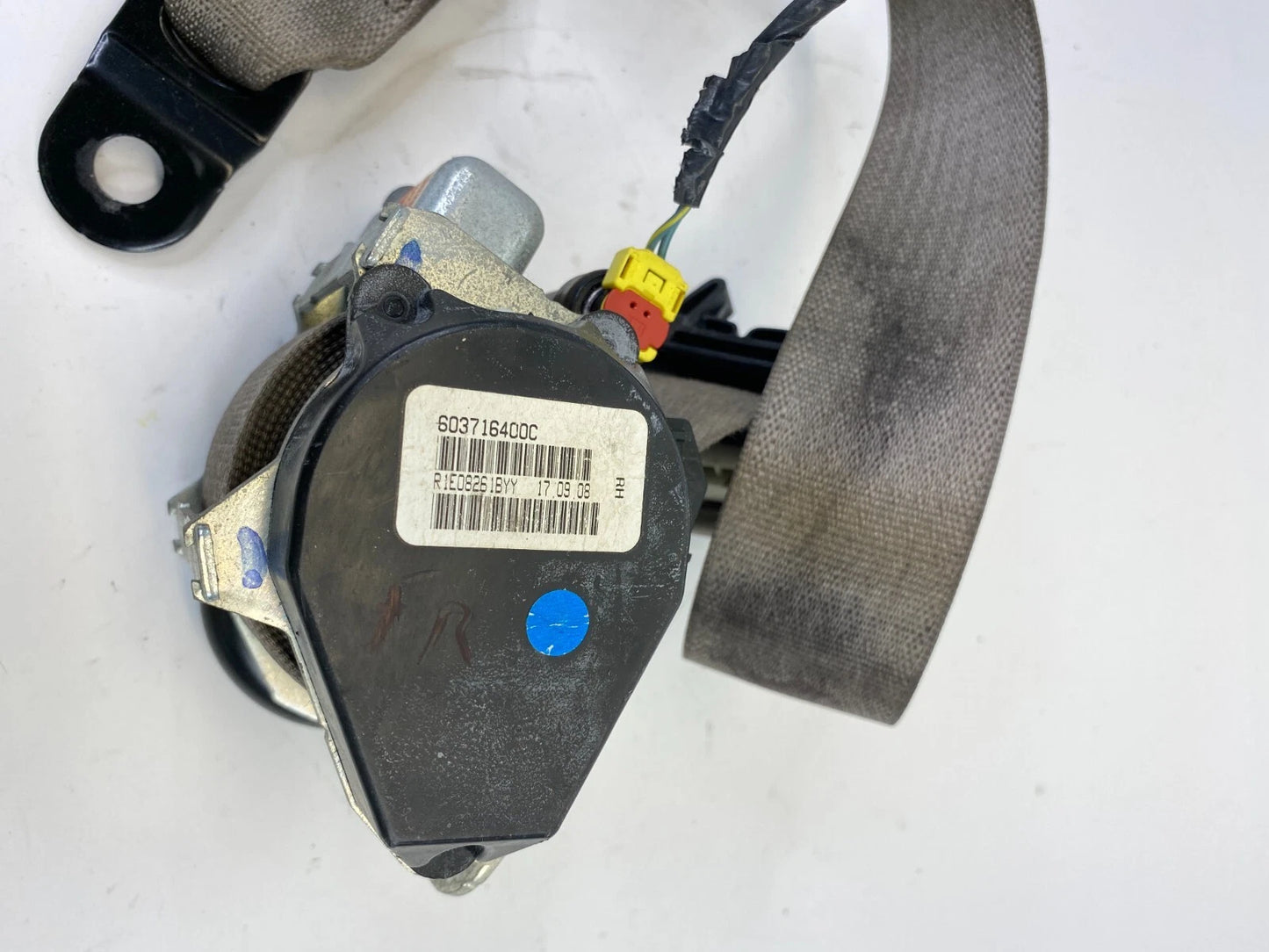 07-09 DODGE CALIBER FRONT RIGHT PASSENGER SIDE SEAT BELT RETRACTOR 603716400C