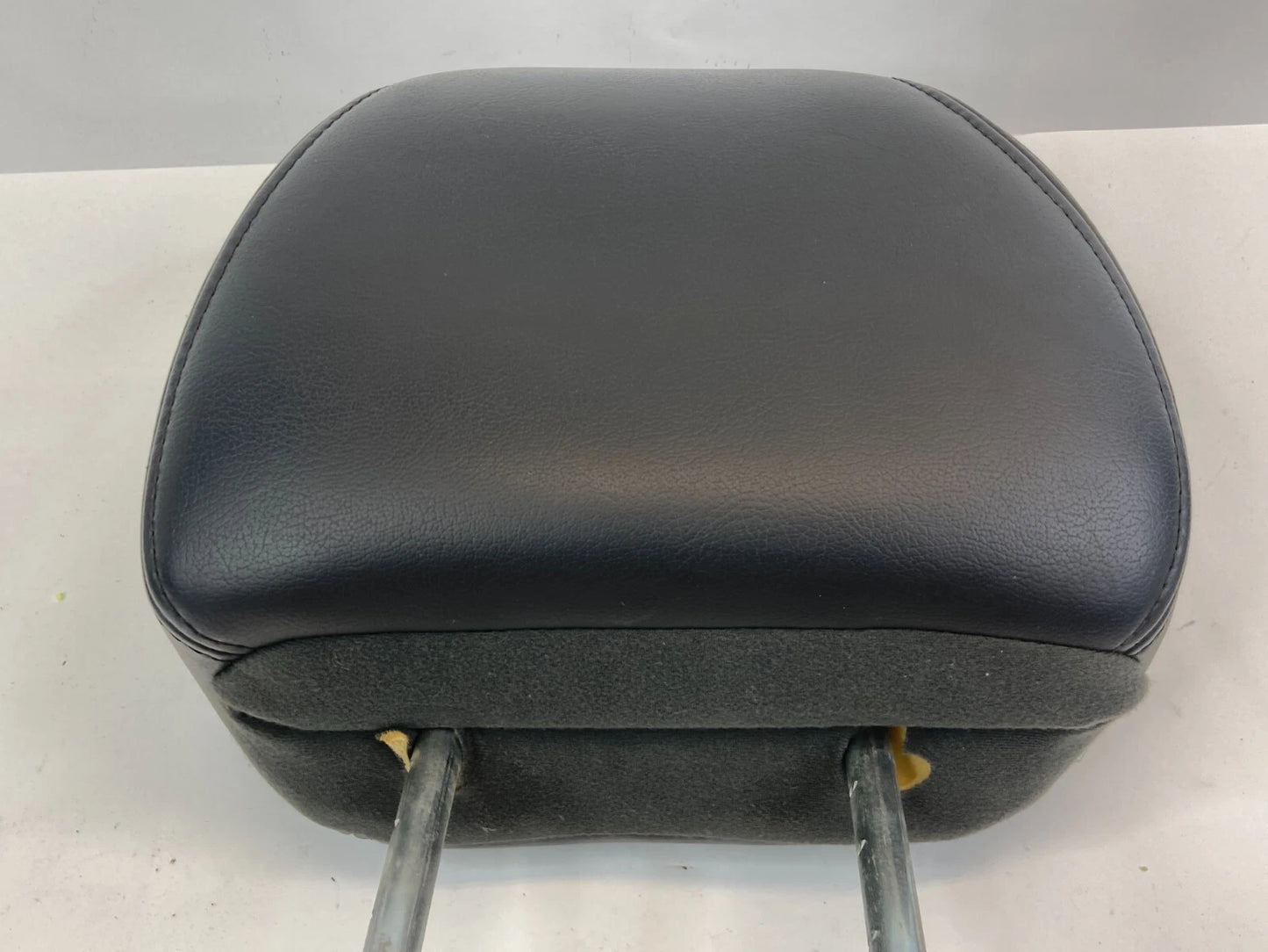 2009 NISSAN ALTIMA SEDAN FRONT LEFT DRIVER SEAT HEADREST HEAD REST LEATHER OEM