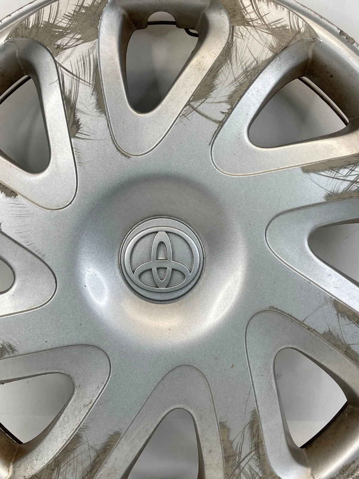 00 01 02 TOYOTA COROLLA RIM WHEEL CENTER CAP HUBCAP HUB CAP 42621AB030 OEM