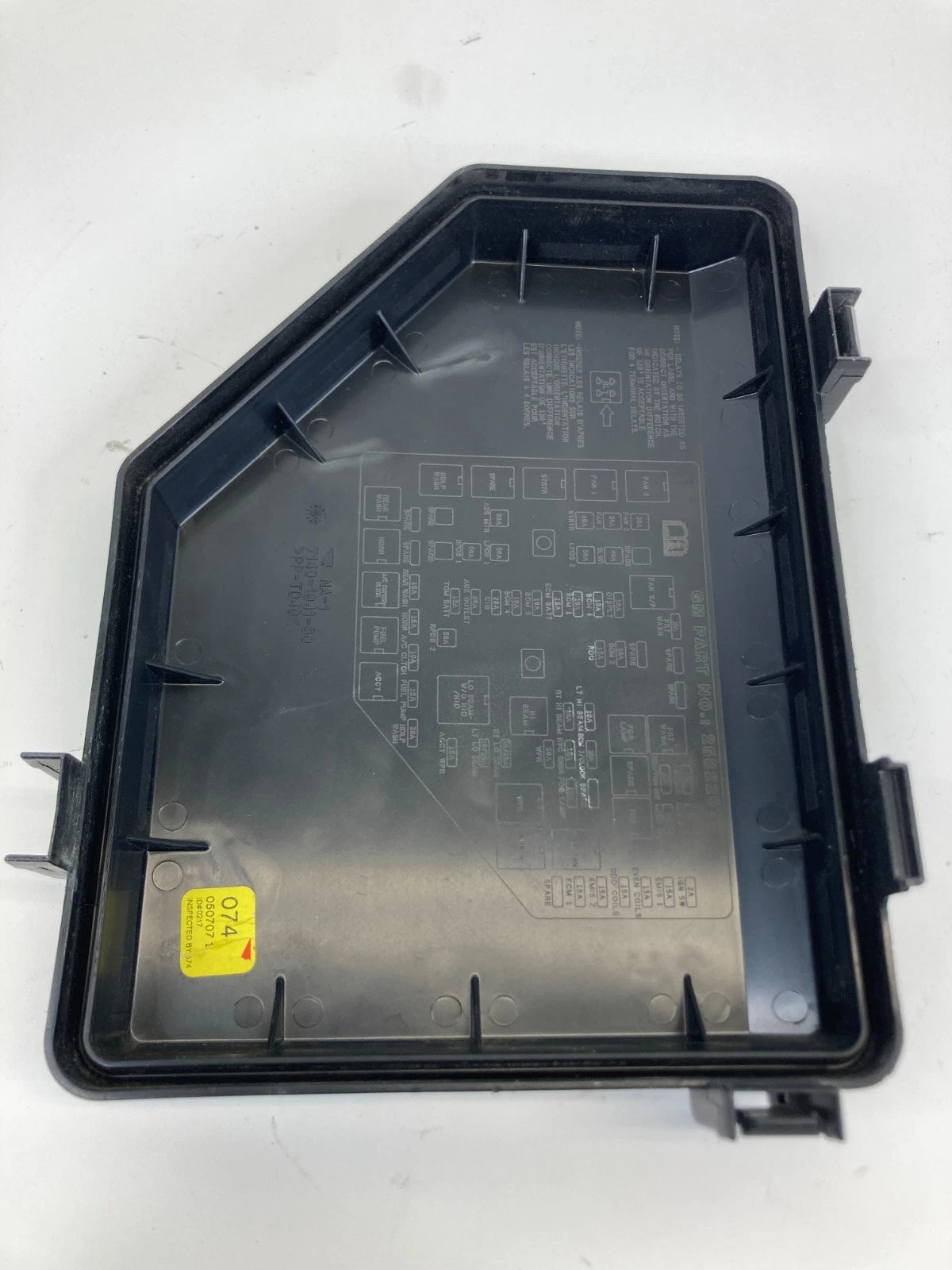 2007 2008 2009 CADILLAC SRX ENGINE BAY FUSE BOX CAP FUSEBOX LID COVER OEM