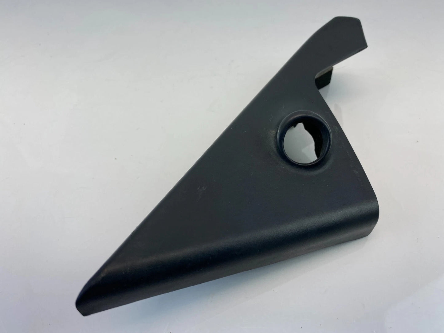 2000 01 02 03 2004 KIA SPECTRA FRONT LEFT DRIVER MIRROR CORNER COVER TRIM PANEL