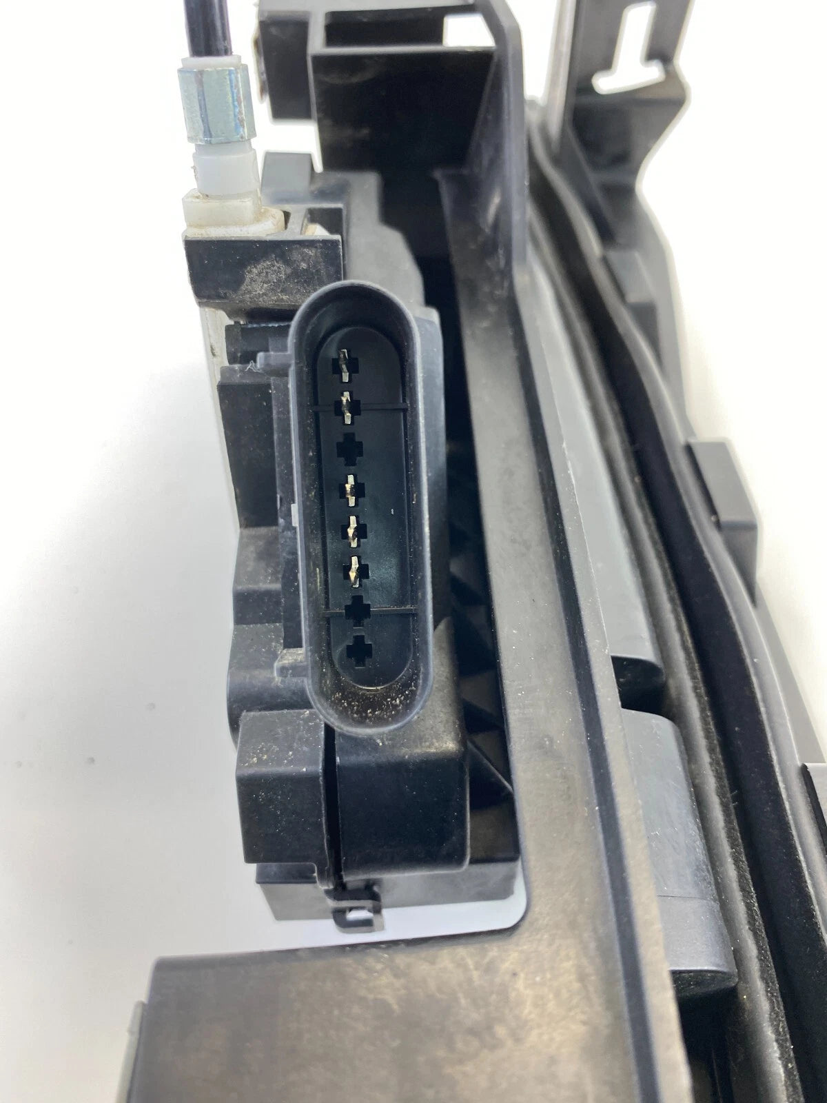 2013-2020 FORD FUSION FRONT LEFT DOOR LOCK LATCH ACTUATOR AE8A-5421813-CH OEM