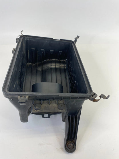 2009 KIA BORREGO 3.8L AIR CLEANER FILTER BOX LOWER COVER 28112-2J000 OEM