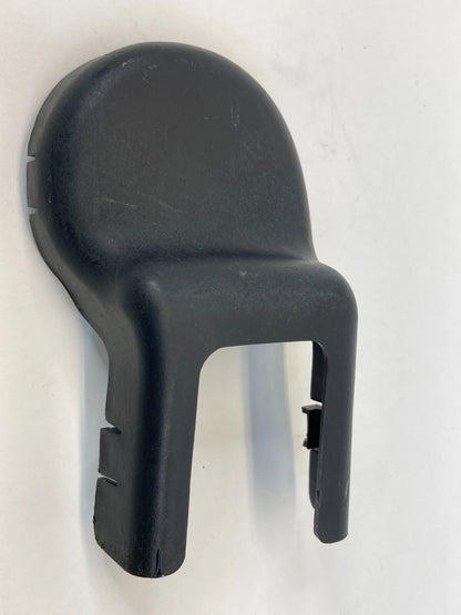 11-16 HYUNDAI ELANTRA FRONT LEFT SEAT INNER RIGHT SIDE TRACK END COVER CAP TRIM