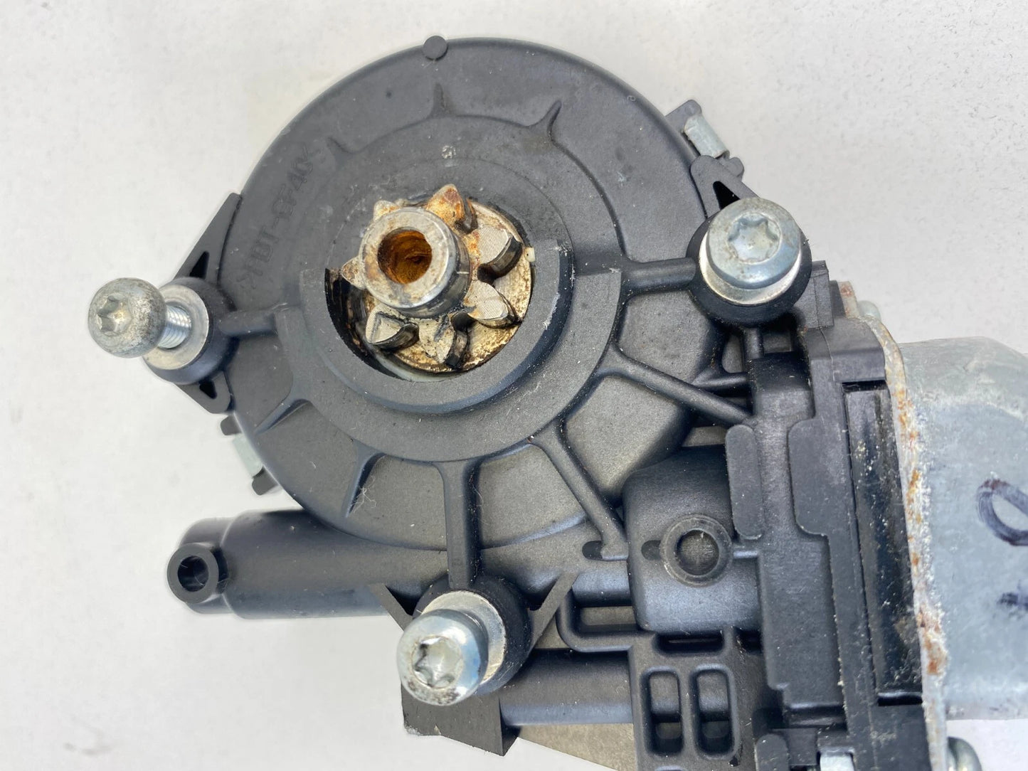09-13 TOYOTA MATRIX 09-19 COROLLA REAR LEFT DOOR POWER WINDOW MOTOR 85710-AE010