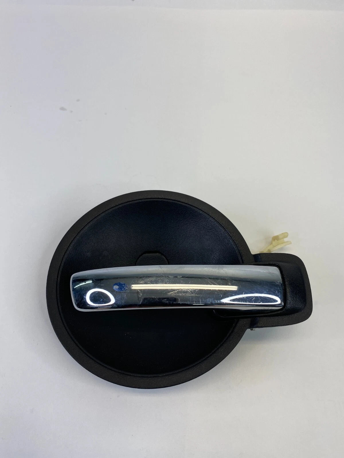 2005-2007 DODGE MAGNUM FRONT RIGHT PASSENGER SIDE INTERIOR INNER DOOR HANDLE OEM