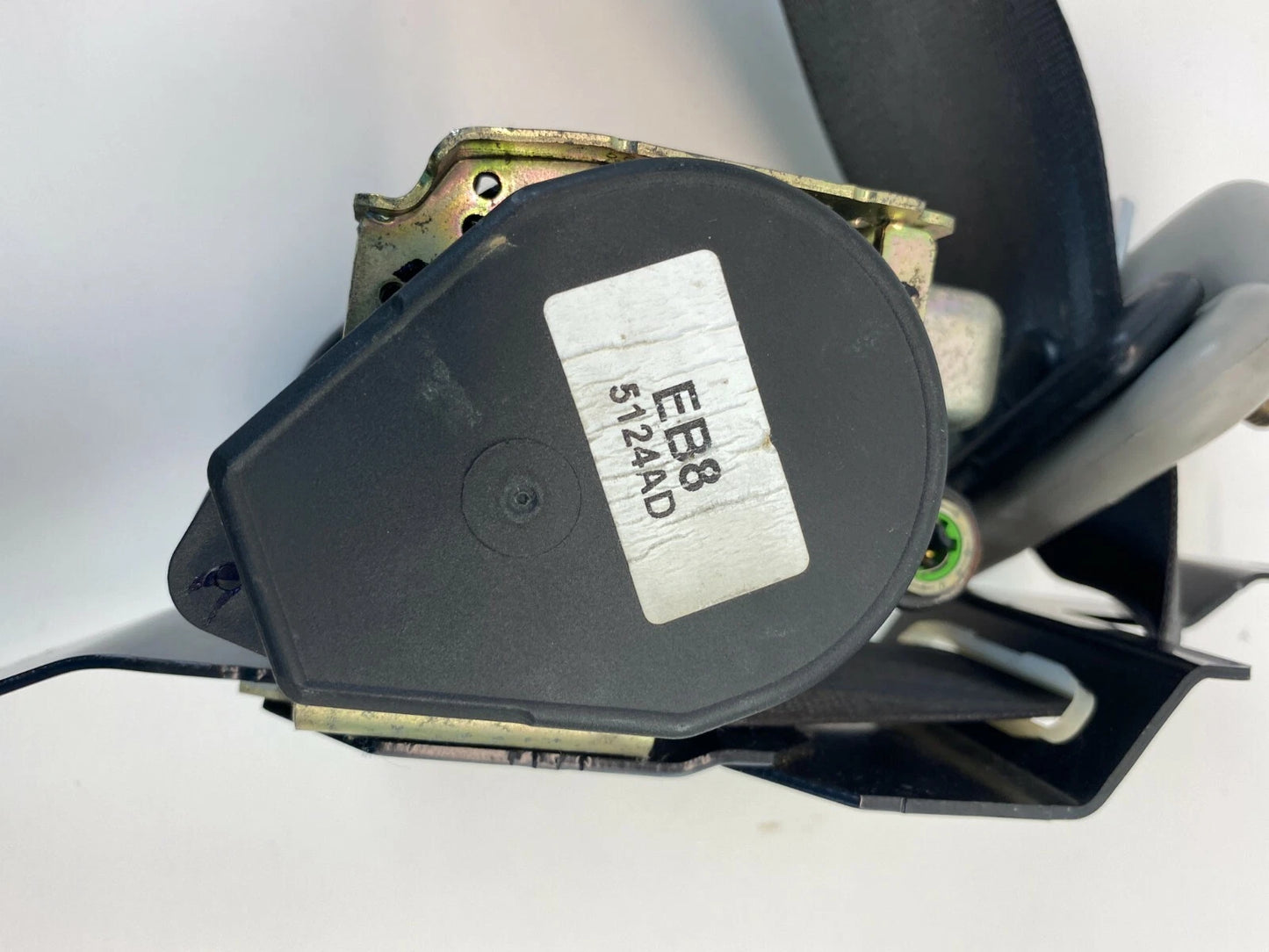 2004 2005 2006 KIA AMANTI RIGHT PASSENGER SIDE SEAT BELT RETRACTOR ASSEMBLY OEM